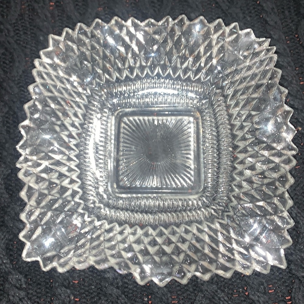 Vintage Indian clear ruffled glass candy / trinket dish  7 x 7